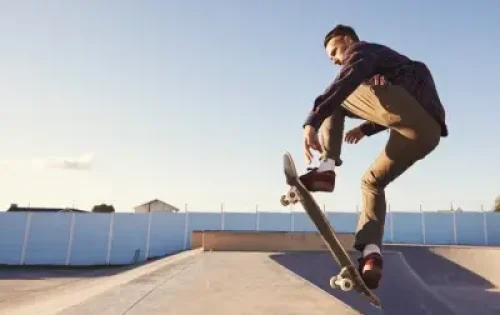 CR0navzuIssjZSyK9M90Cg